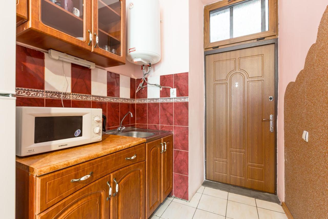 Квартира На Вулиці Федорова 29 Біля Площі Ринок Підвальна Leópolis Exterior foto